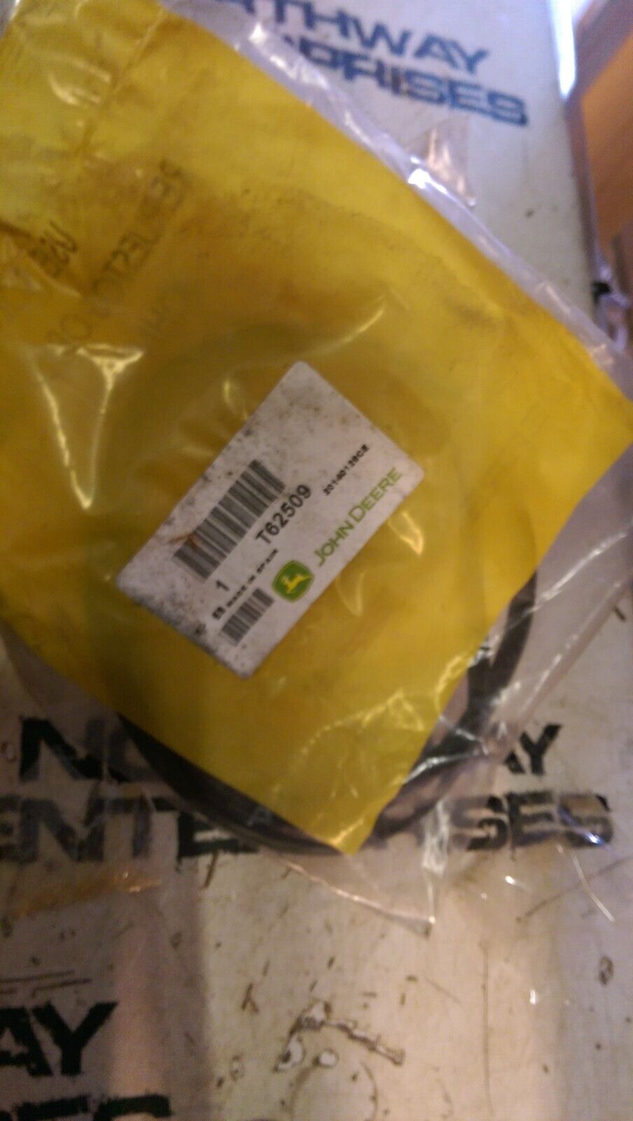 John Deere T62509