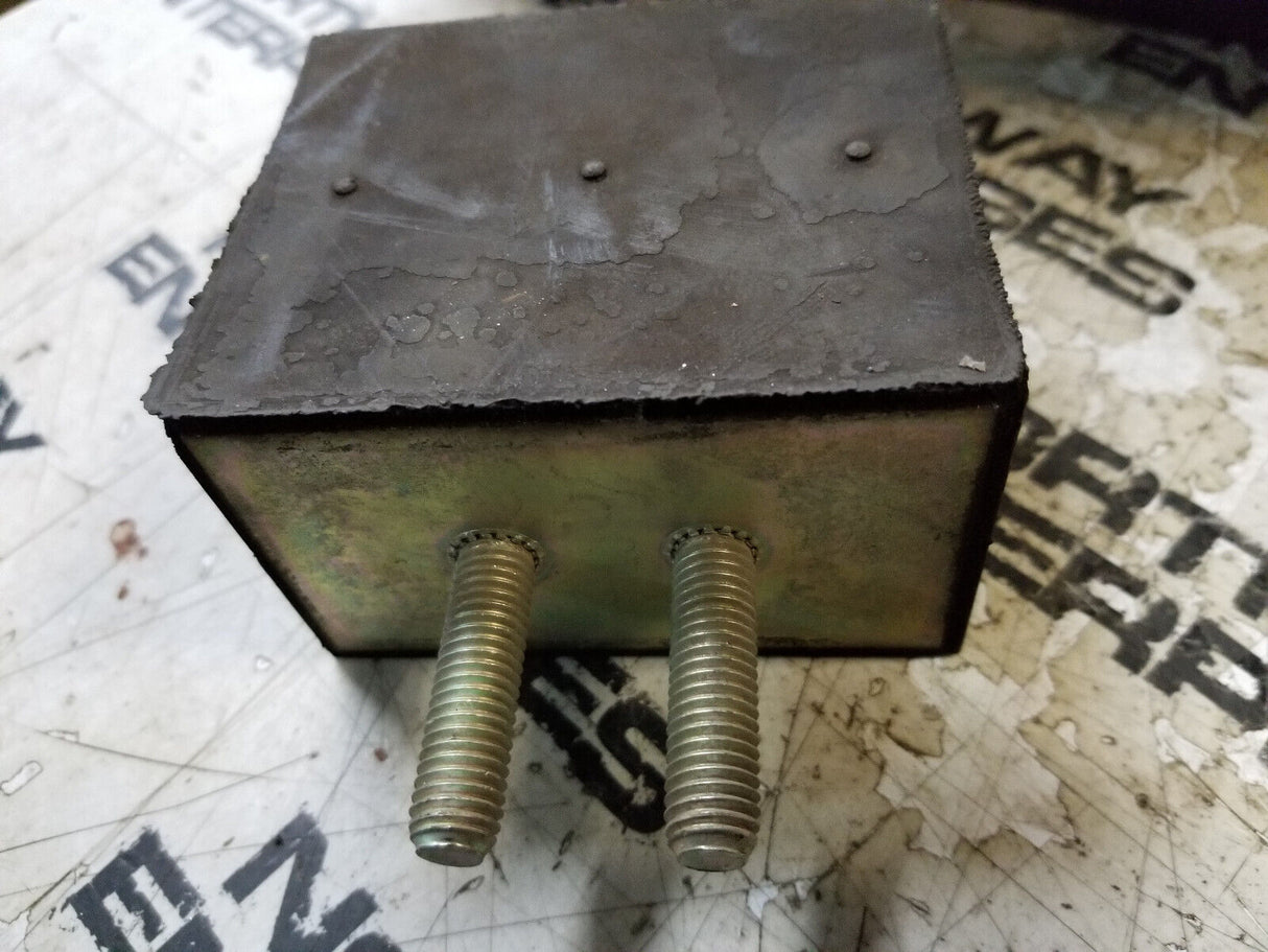 Mack 20QL331M Truck Step Insulator NOS