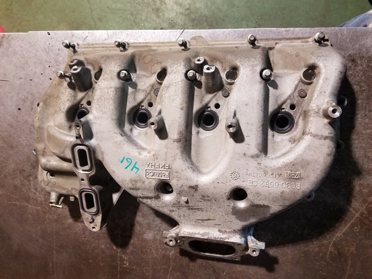 2011-2016 ENGINE VALVE COVER DRIVER RIGHT FORD F350 6.7L BC3Q-6582-CE