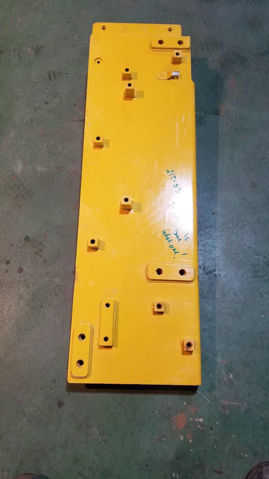 KOMATSU 21T-53-32752 or 21t-53-32751