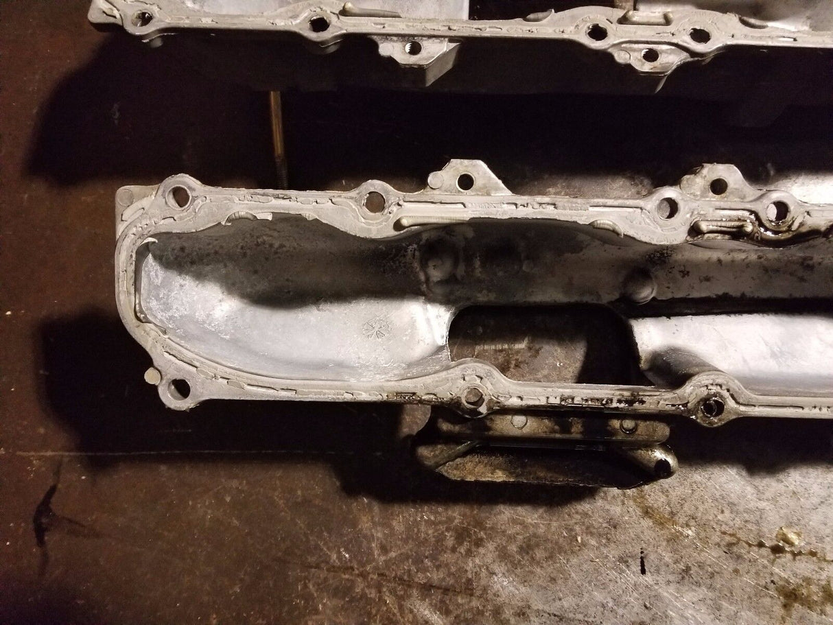 01 02 03 04 2001 2002 2003 Duramax LB7 Intake Manifold LH and RH Side Set of 2
