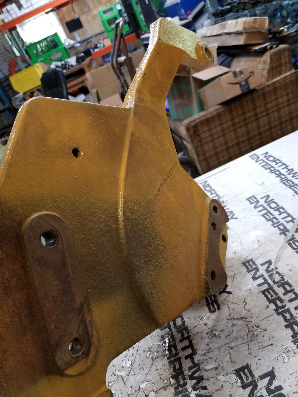 CATERPILLAR 189-2448 1892448 PLATE BRACKET