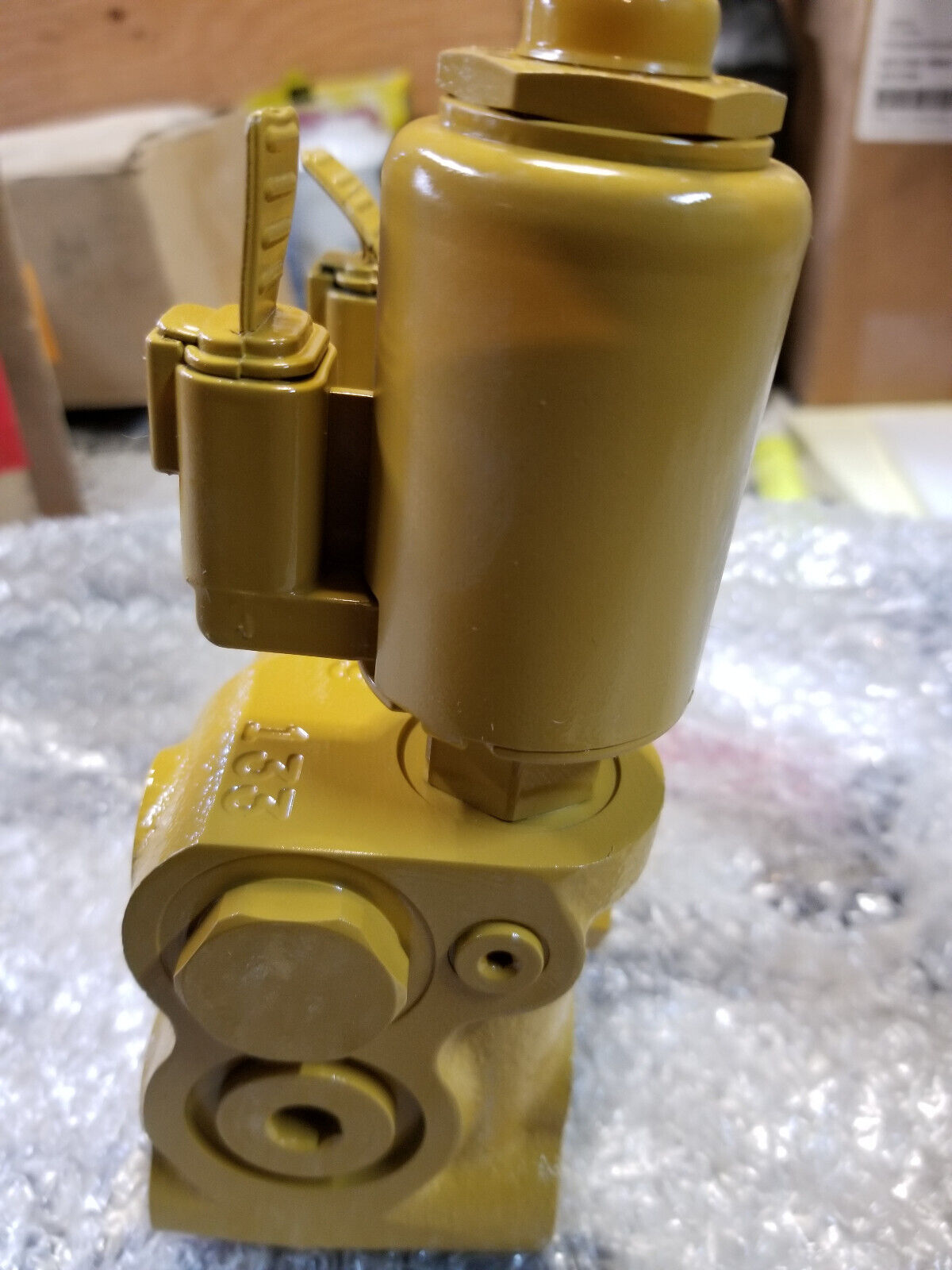 CATERPILLAR OEM 361-2239 Secondary Brake Control Valve 3612239