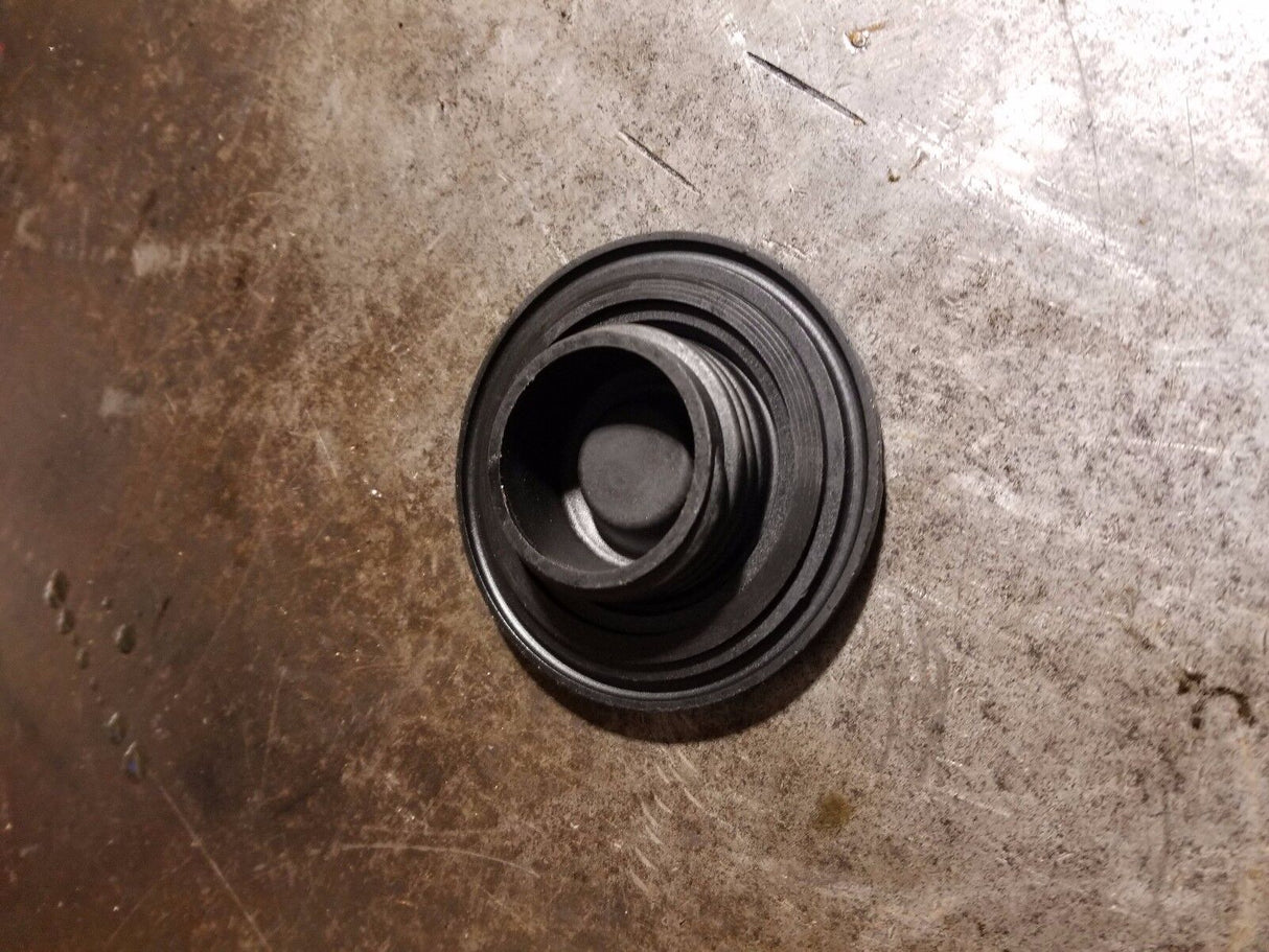 4935282 CUMMINS FUEL INJECTION PUMP ACCESS COVER 03-07 CUMMINS - PLASTIC