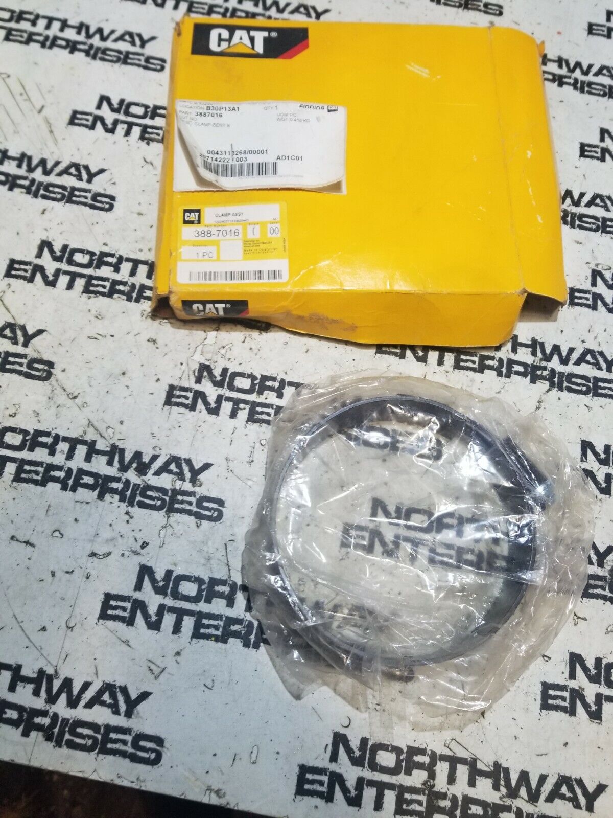 OEM Caterpillar 388-7016 3887016 CLAMP