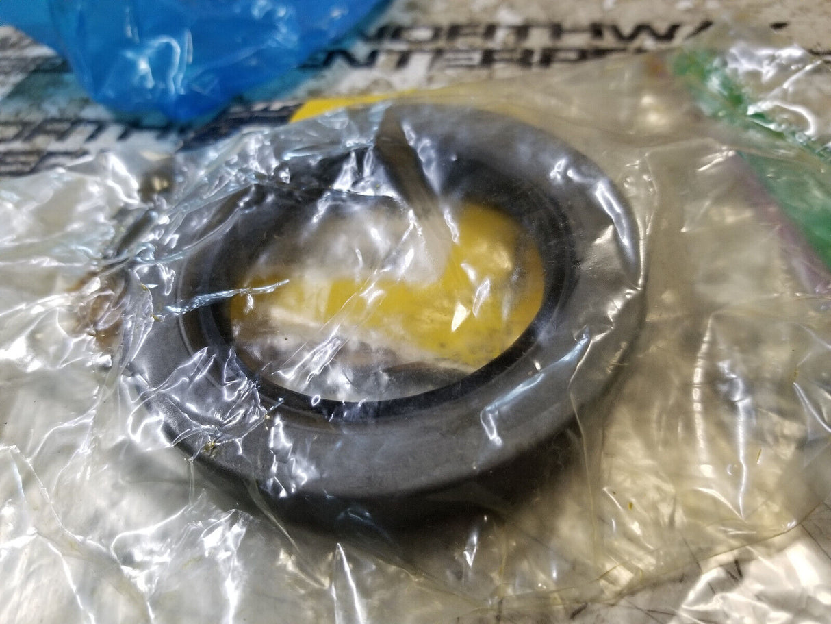 CTP SEAL 5P5588 5P-5588 95.40mm Outer Diameter Lip Seal