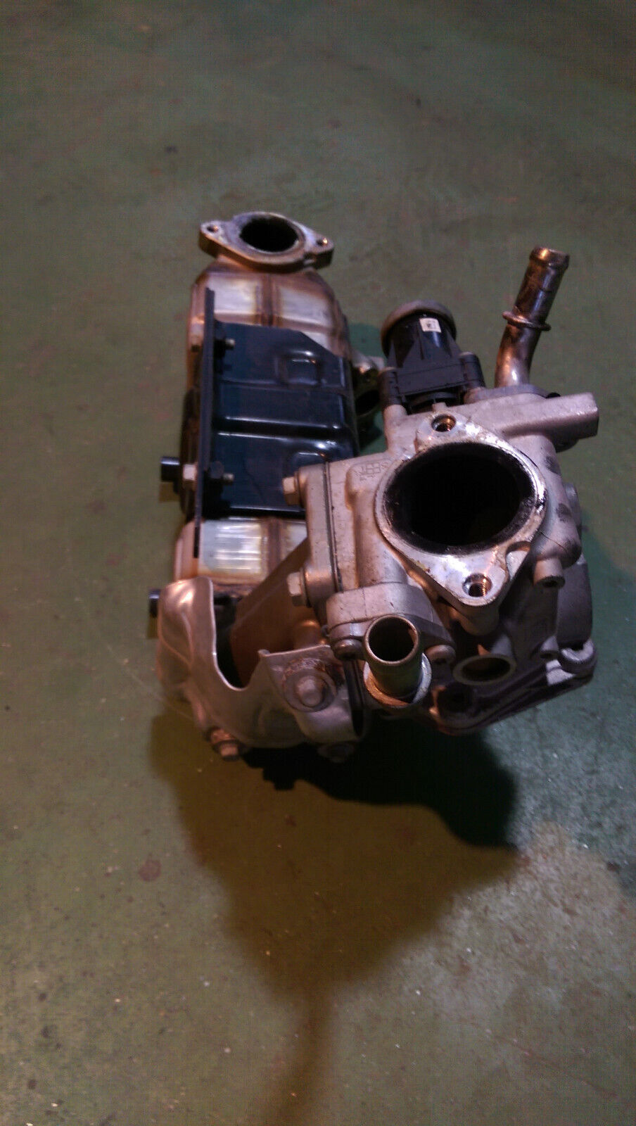 12634051  L5P DURAMAX EGR COOLER OEM USED