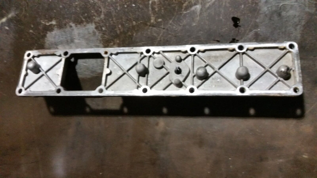 3957907 2004-06 Cummins 5.9l Intake Manifold Grid Heater Plenum