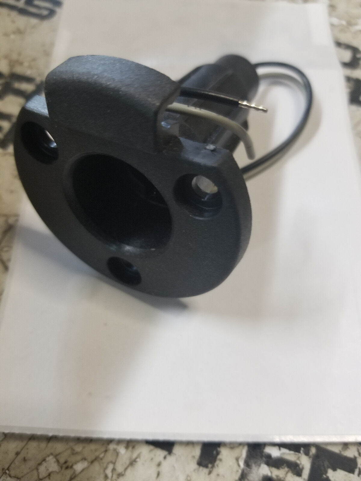 ATTWOOD 91020-1 LIGHT BASE BLACK PLASTIC