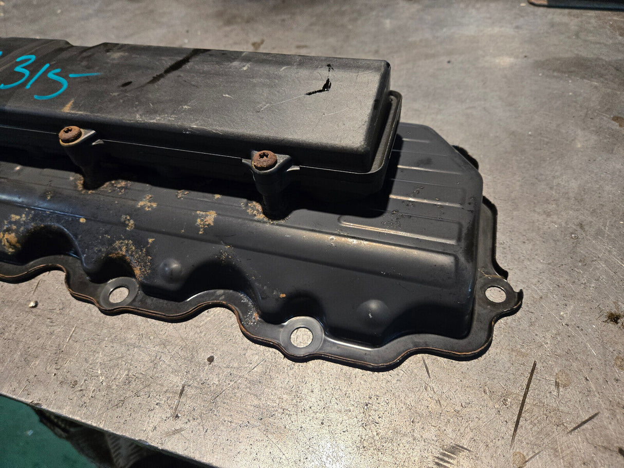 2004-2007 Ford F250SD F350SD 6.0L Left Driver Valve Cover OEM 4C3Z-6582-BA