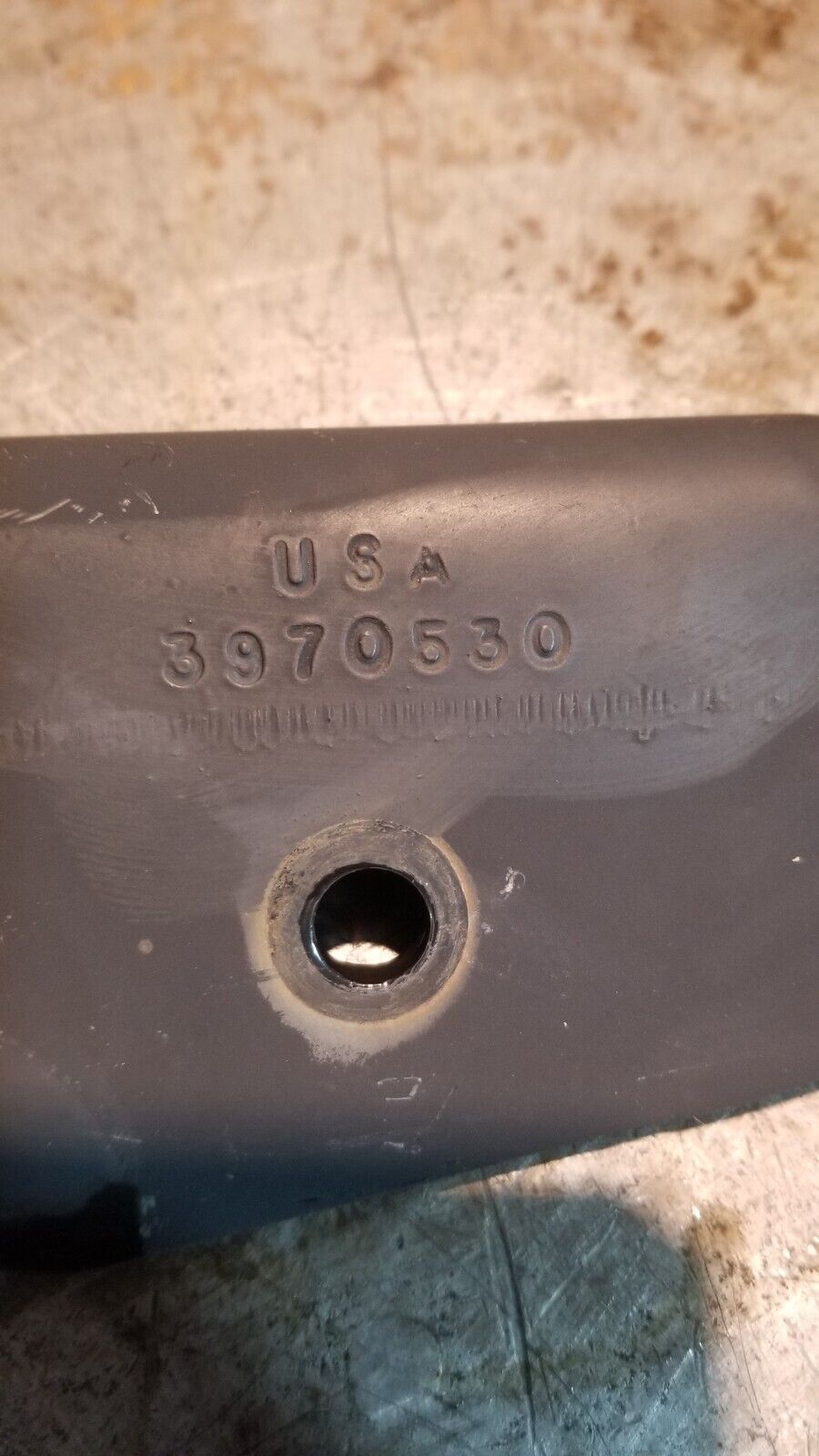 3970530 CUMMINS FAN SHROUD BRACKET