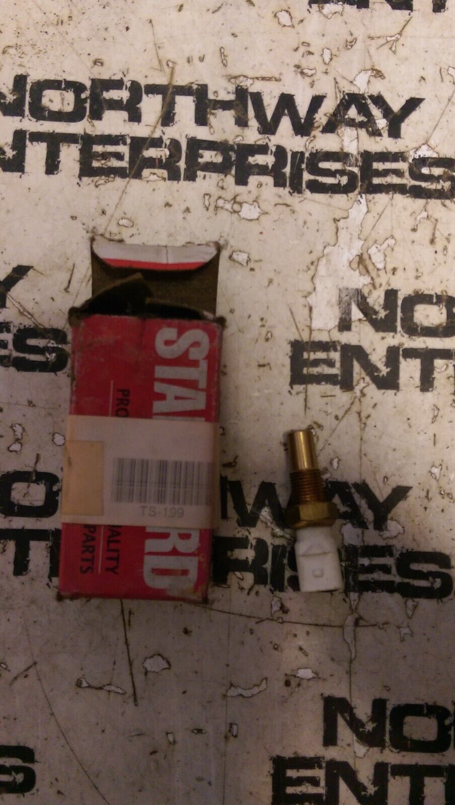 Standard Motor Products TS-199 Temperature Switch