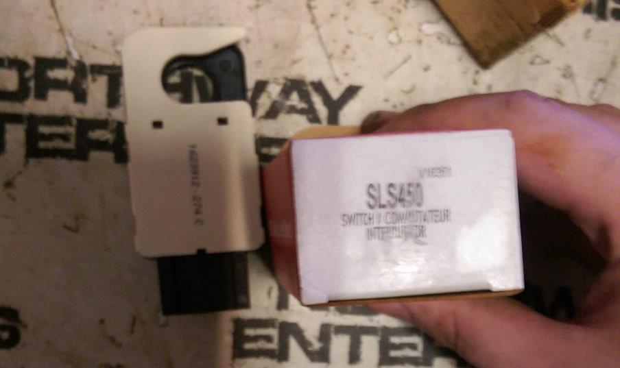 SLS450 Standard Stoplight Switch SLS-450