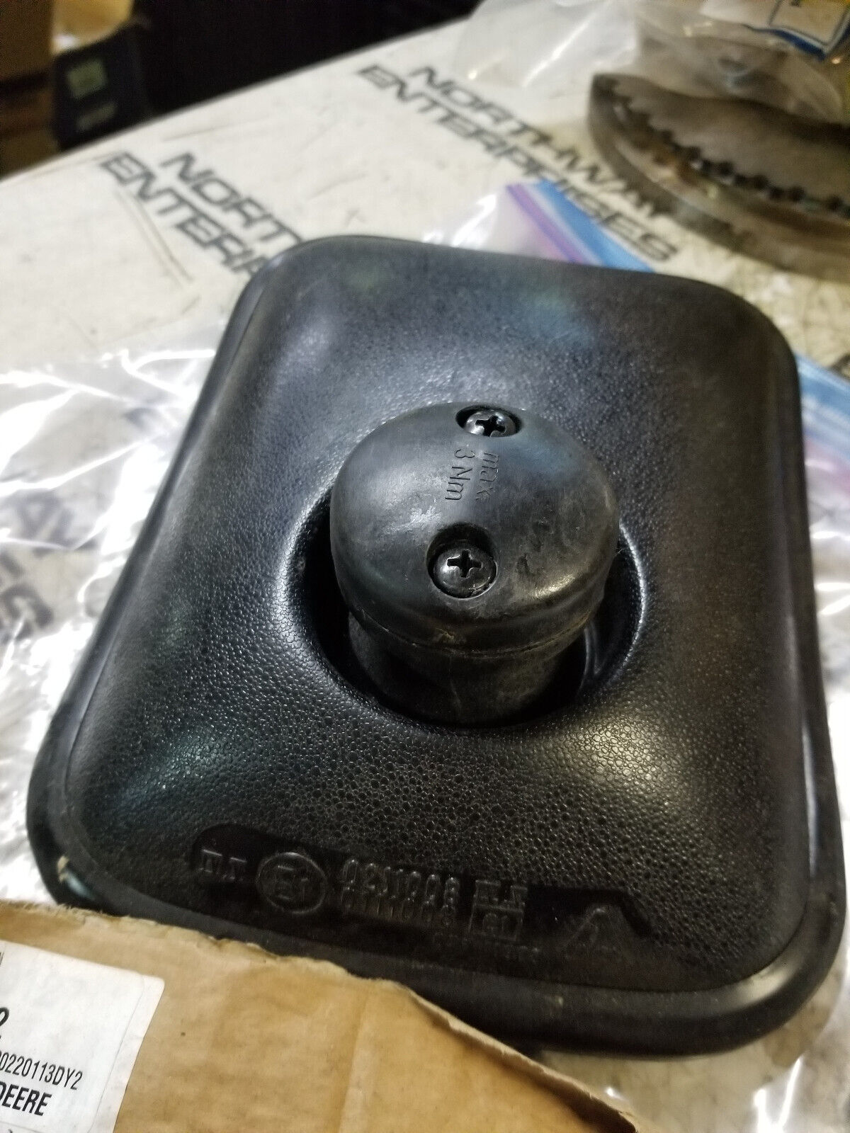 JOHN DEERE TT216002 MIRROR