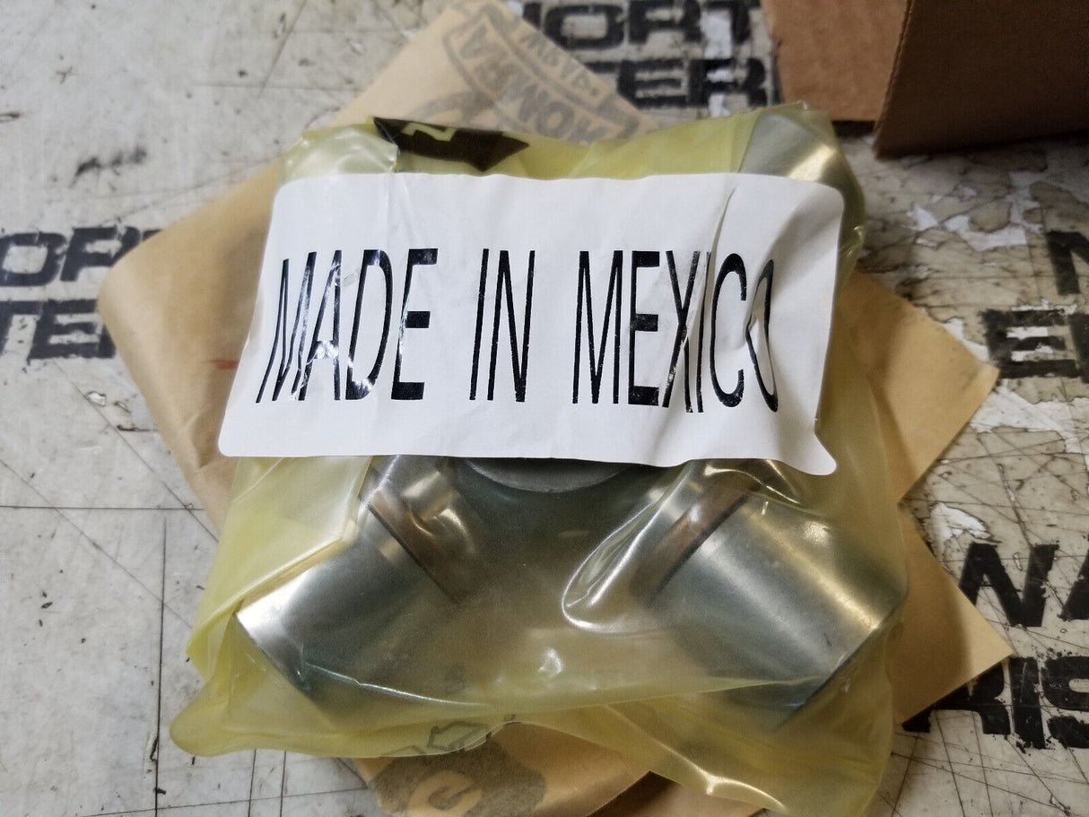 19256729 Genuine OEM GM U Joint Kit