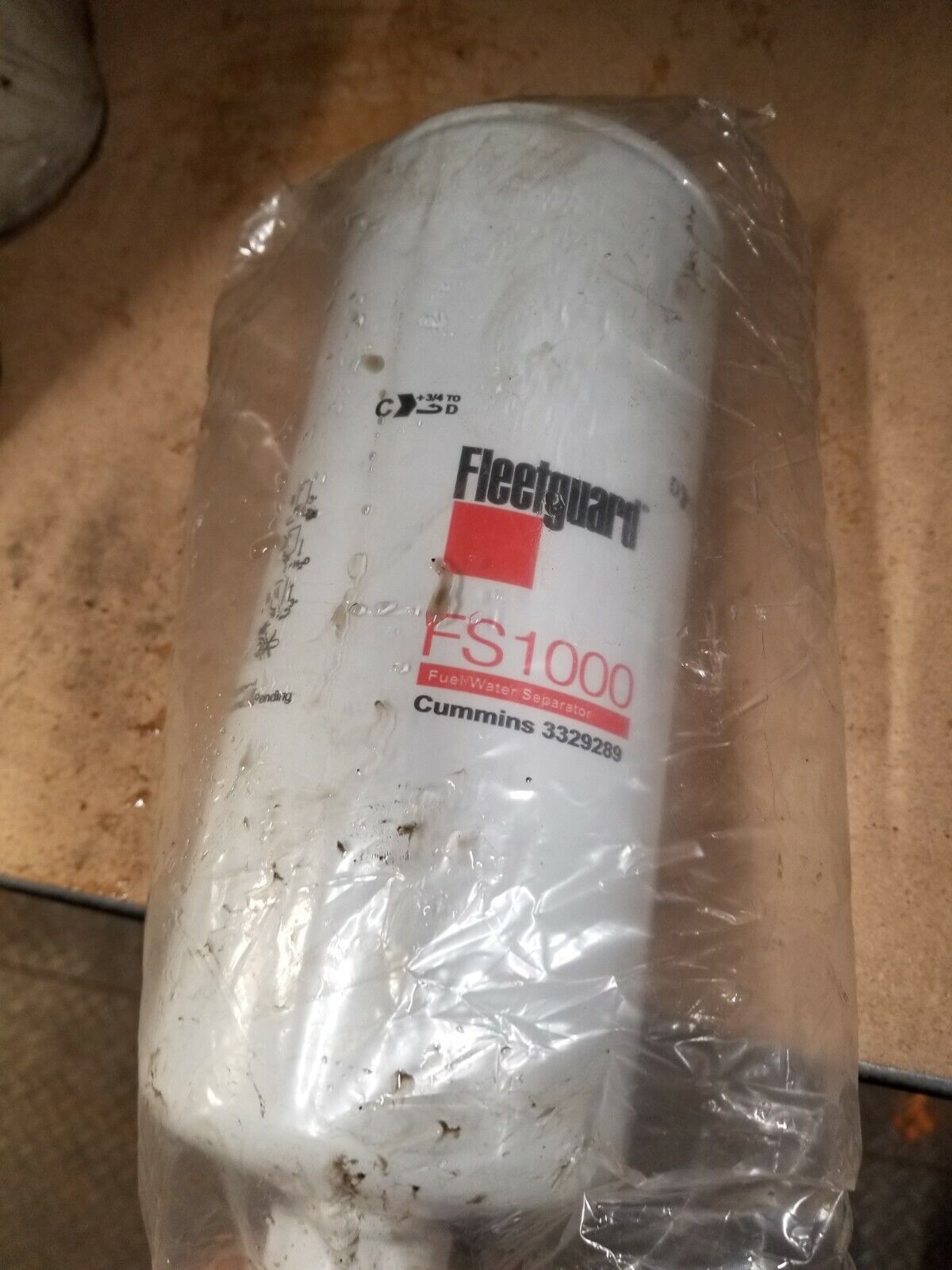 FS1000 3329289 Cummins Fleetguard Fuel Water Separator Spin-On