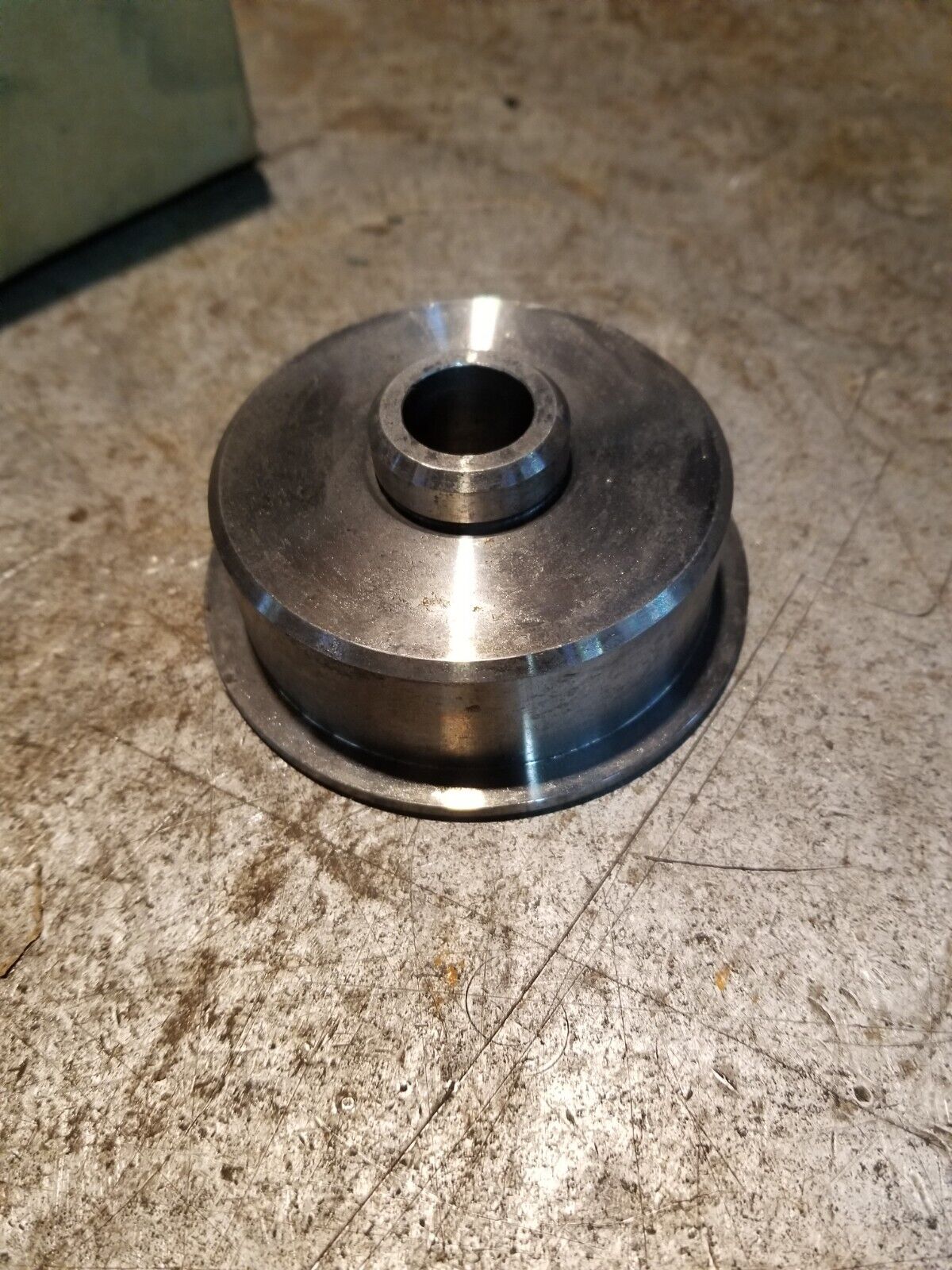 JOHN DEERE IDLER BEARING SUPPORT R128769