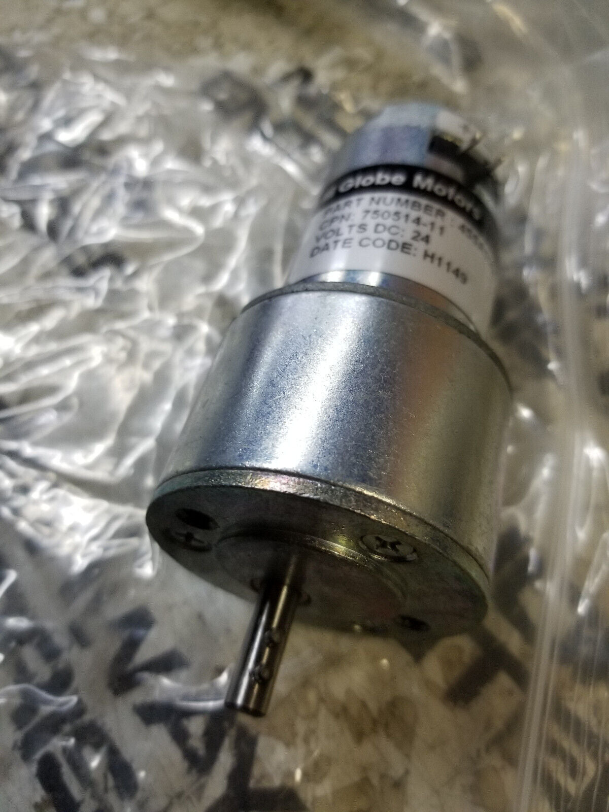 Globe 455A1004 Gear Motor 455A1004 65.5:1 24V-DC GEARMOTOR
