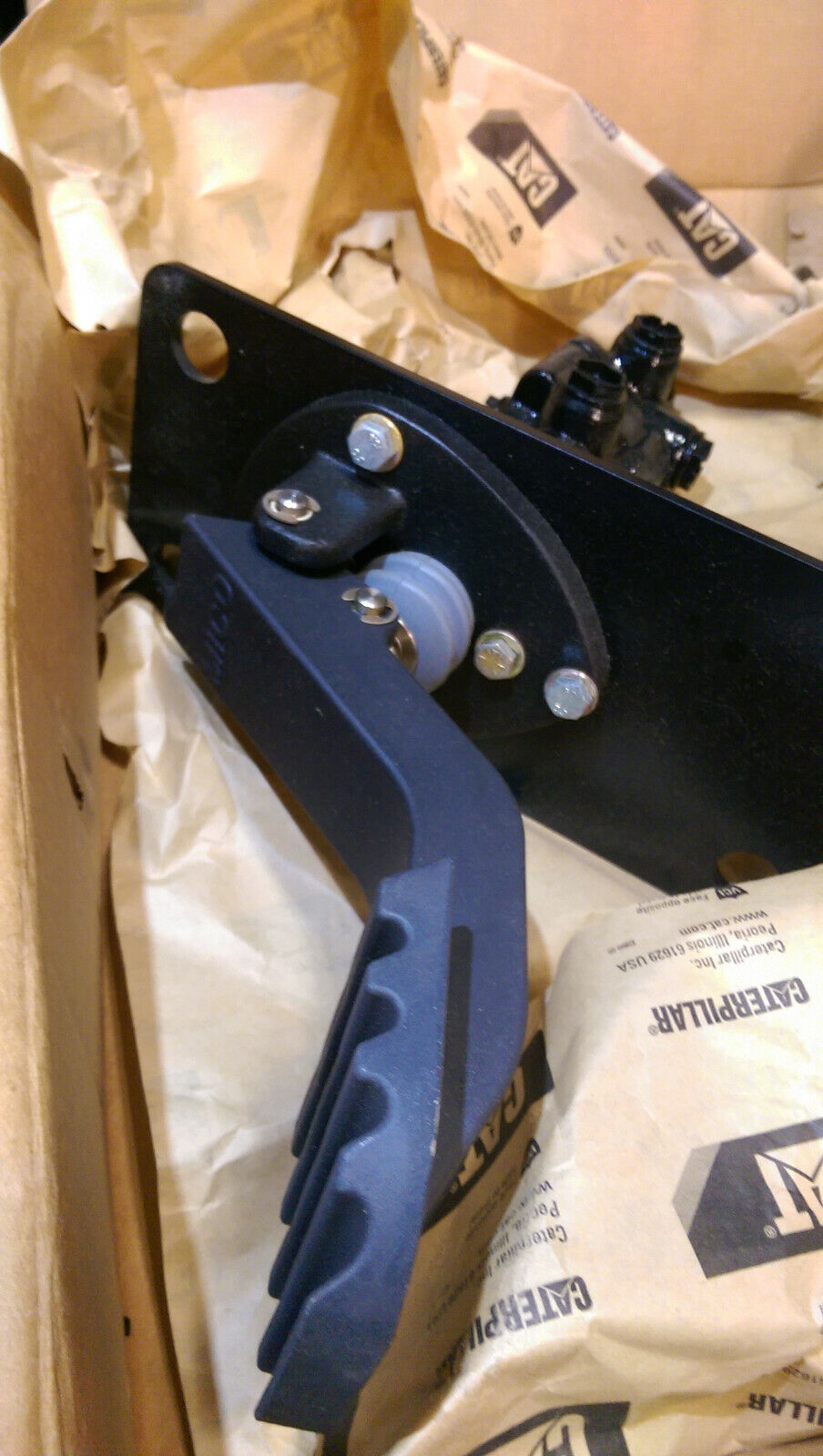 Caterpillar 329-1521 Valve, GP-Brake Pedal - For Articulated and Ejector Trucks!