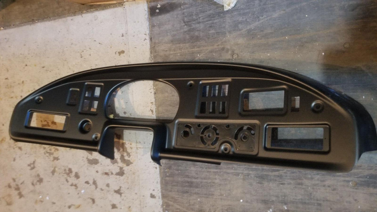 257-0169 DASH PANEL AS INS 2570169 730 740 725 735 OEM 735