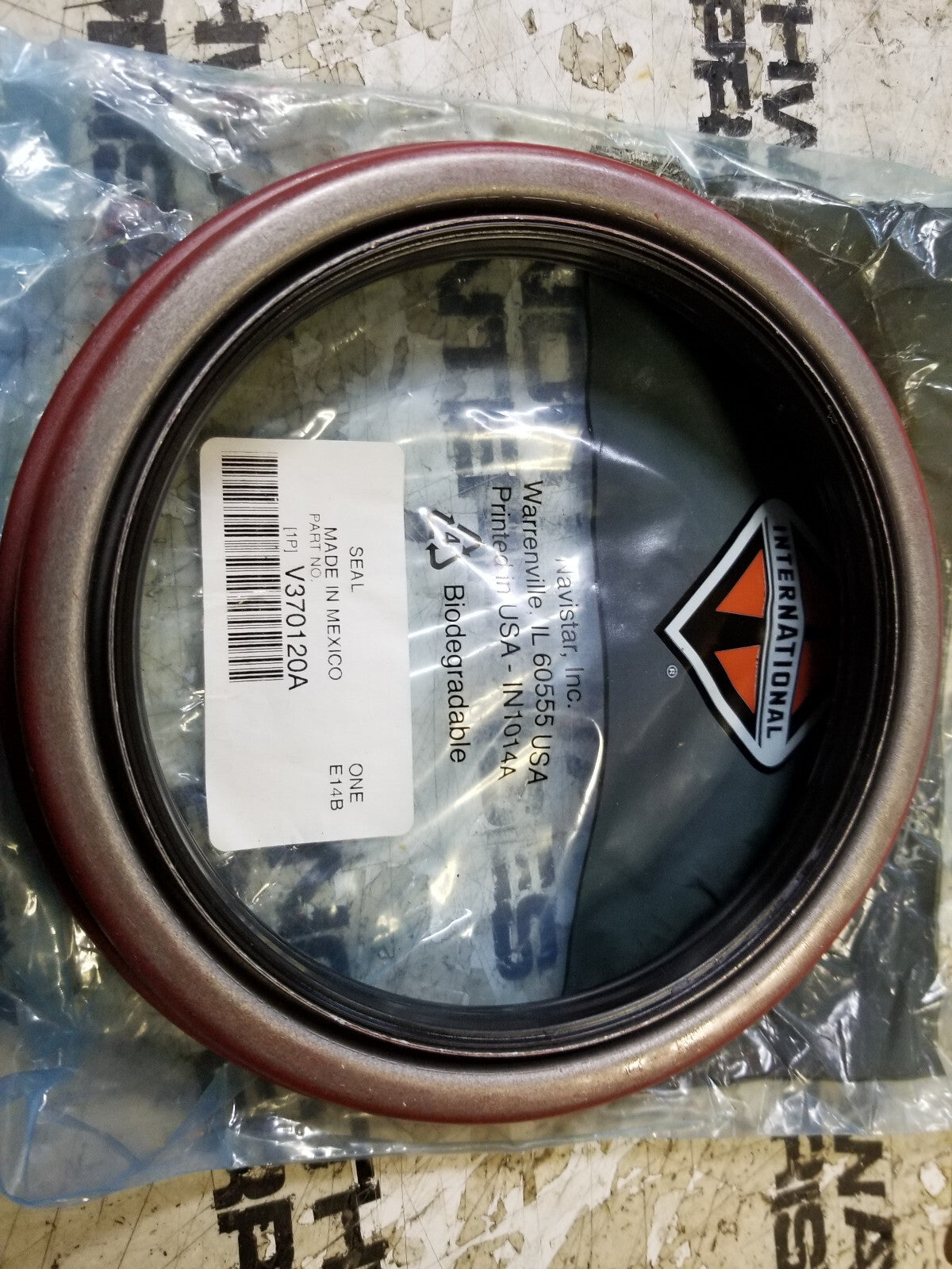 V370120A INTERNATIONAL OIL SEAL