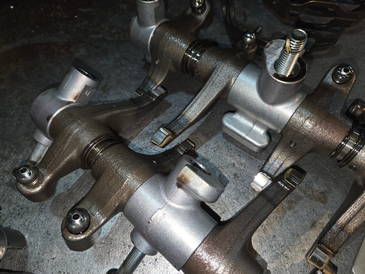 2011-2015 Chevy GMC 6.6 LML DURAMAX VALVETRAIN ROCKER ARMS LIFTERS REF421