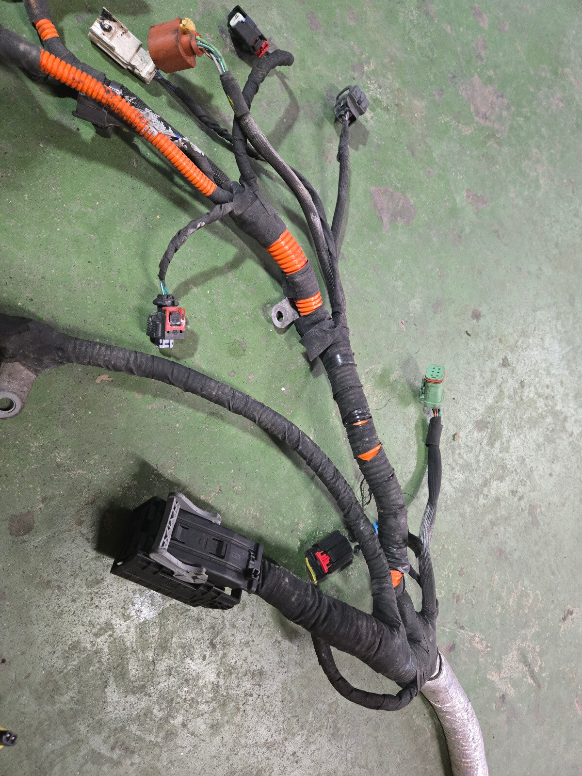 2015/16 LML 12677187 / 12660889 ENGINE HARNESS