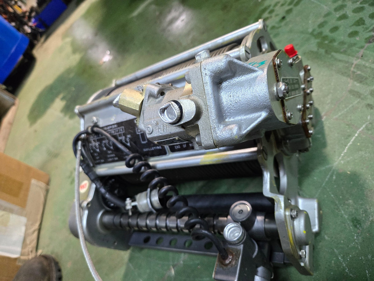 BREEZE CORPORATION RESCUE WINCH ASSEMBLY BL-10300-150 REF 443