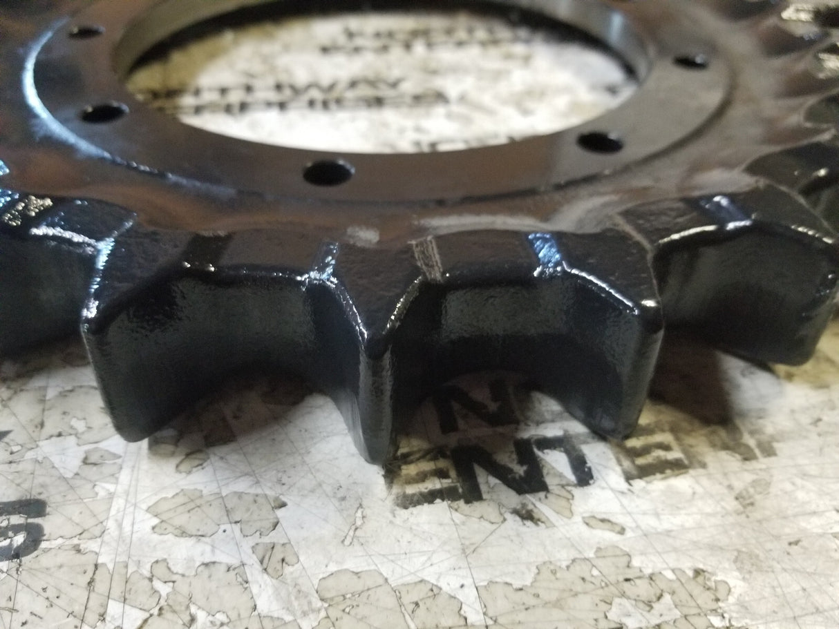 68658-14430 KUBOTA Kubota KX 121-2 and KX-101 Sprocket
