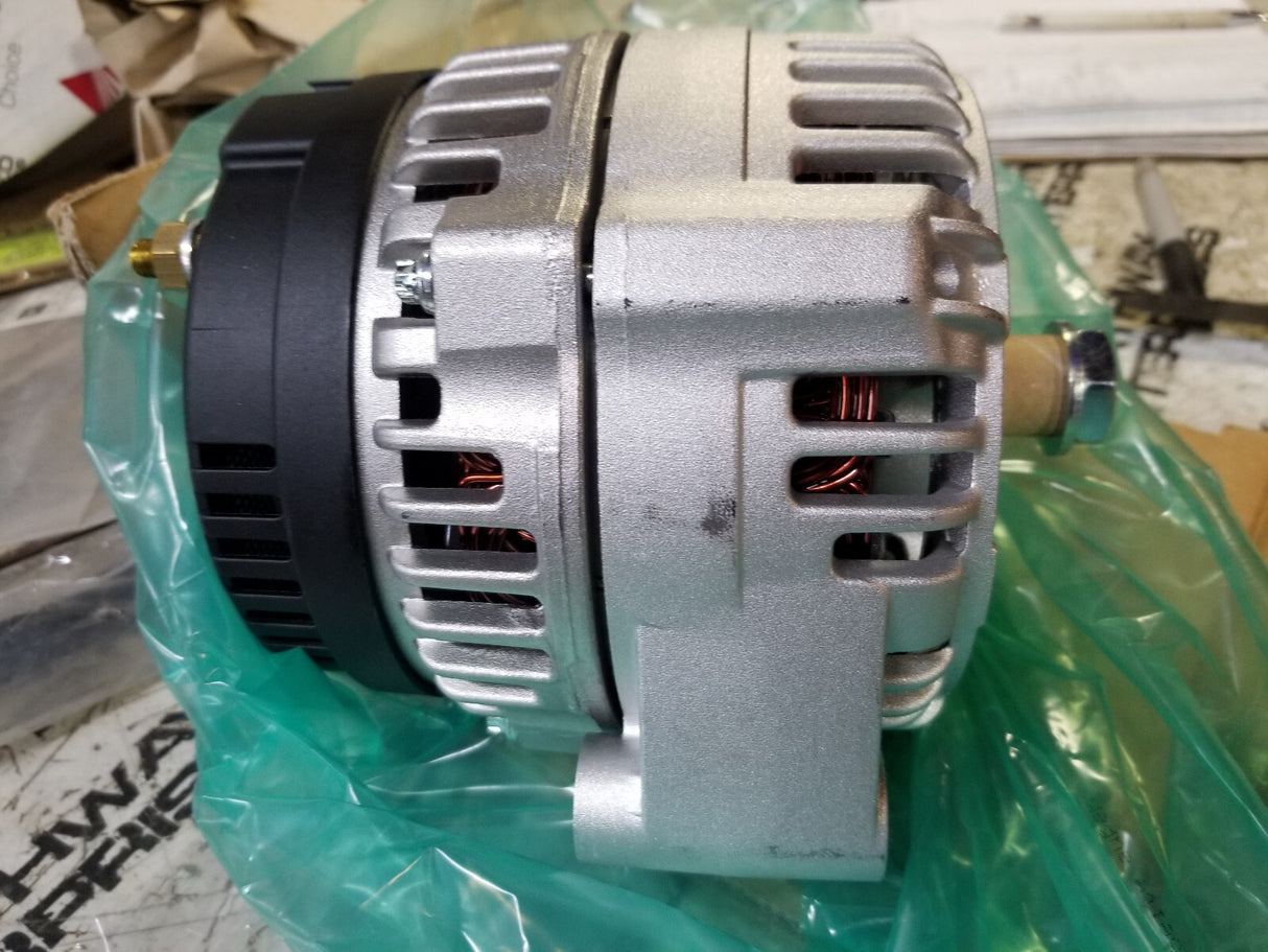 Genuine NEW Deutz Alternator 14V 200A 7266054 72497329 11.204.277 01183608