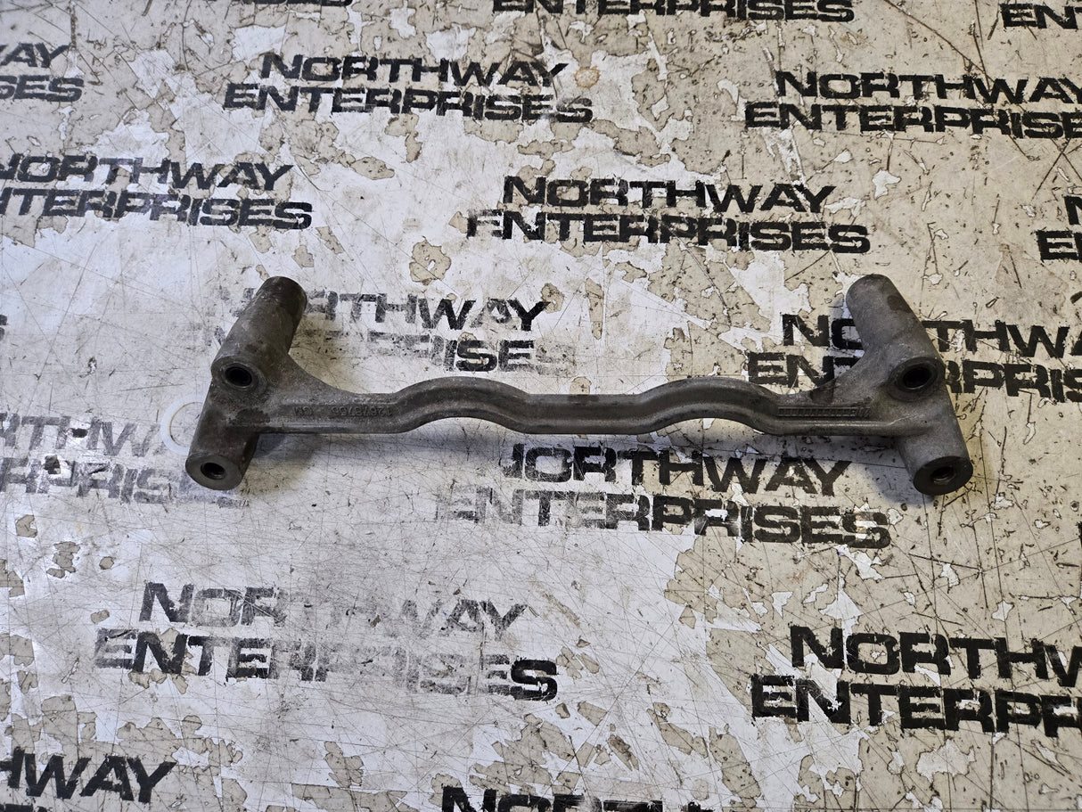12678755 L5P 2017-2023 Chevrolet DURAMAX  6.6L Diesel Injector Fuel Rail Bracket