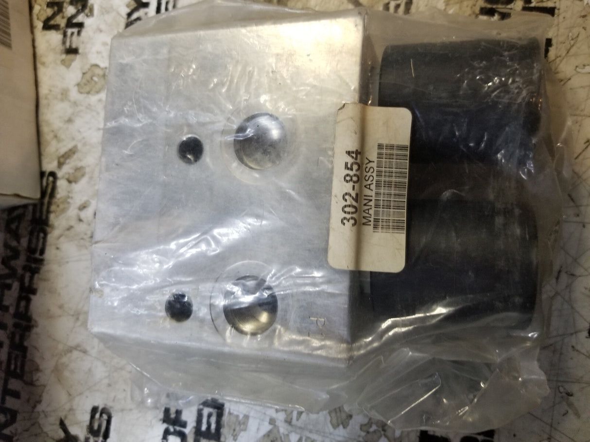A-14790 Hyd. Multiplier, ADDON 2 Circuit w/ Switchbox / Couplers, 12VDC  302-854
