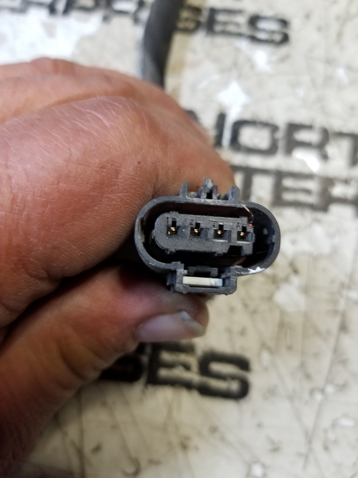 6.6L DURAMAX L5P 2017+ ENGINE HARNESS PIGTAIL 4 socket 4 wire