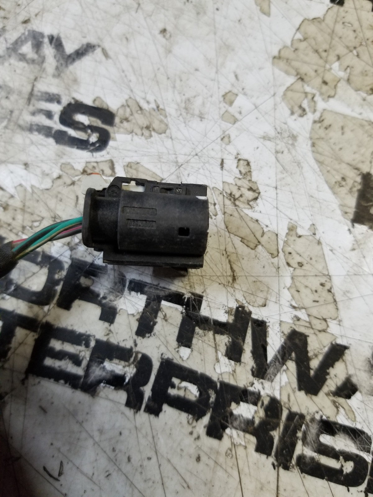 6.6L DURAMAX L5P 2017+ ENGINE HARNESS PIGTAIL 4 socket 4 wire