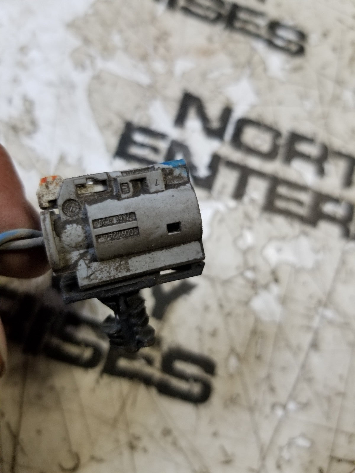 6.6L DURAMAX L5P 2017+ ENGINE HARNESS PIGTAIL 2 socket 2 wire