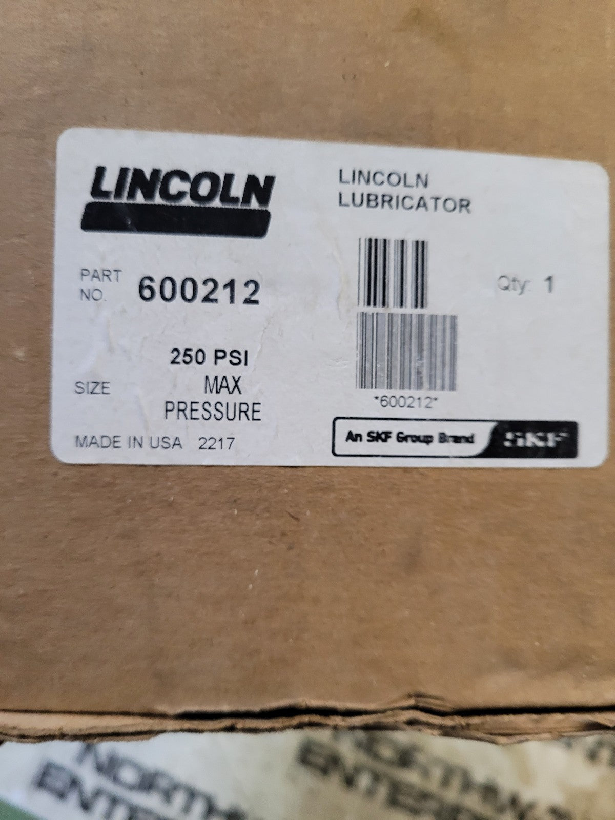 LINCOLN 600212 LUBRICATOR NEW 3/4IN, 250 PSI, 150 DEGF MAX TEMP