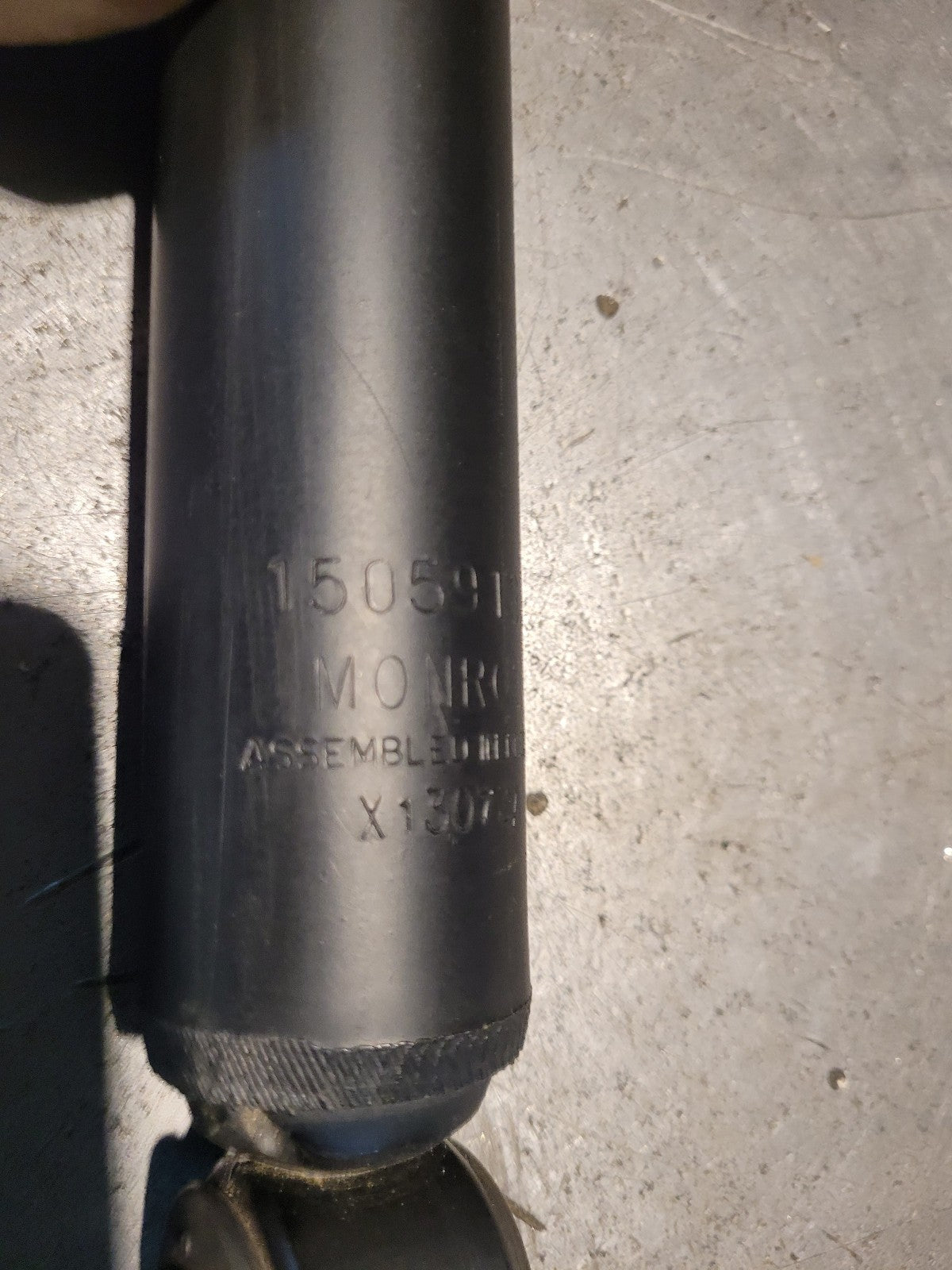 15059138 1999-2014 SILVERADO 2500 3500 STEERING STABILIZER SHOCK