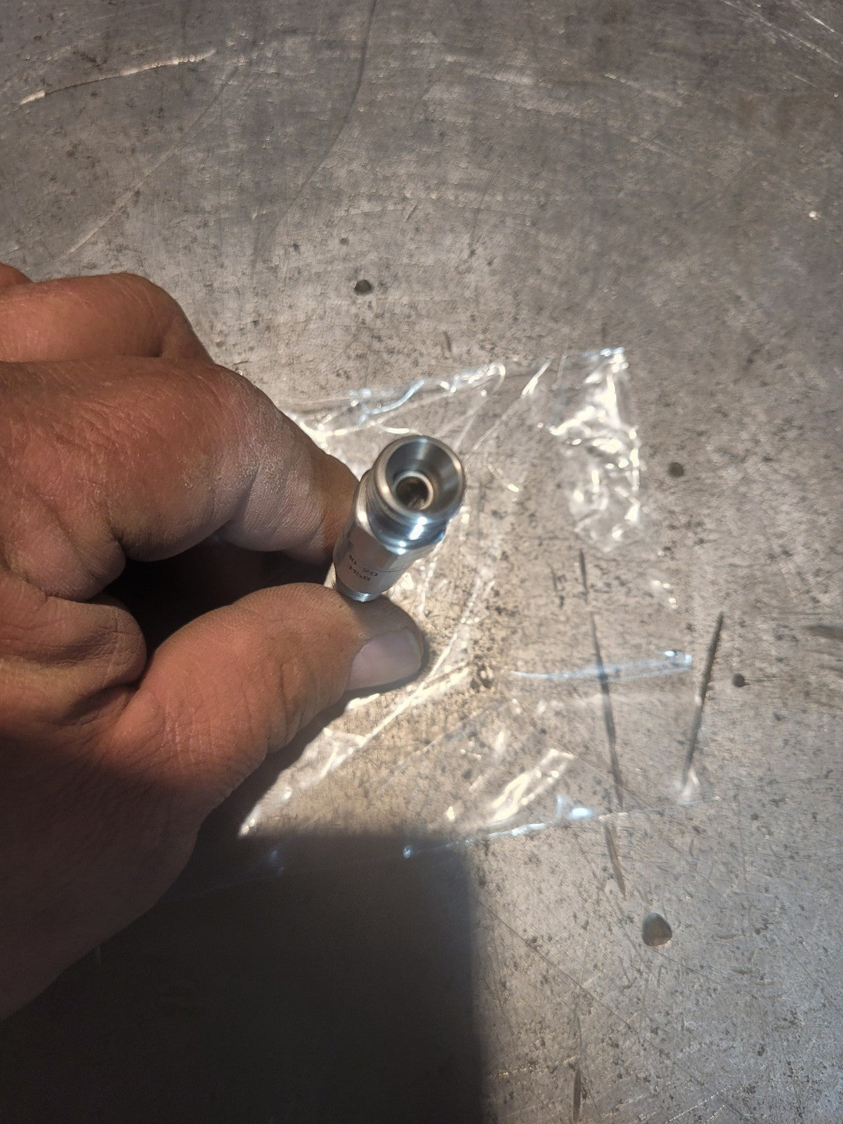 A4720700746 / 0281006099 Genuine Detroit Diesel Injector Valve OEM