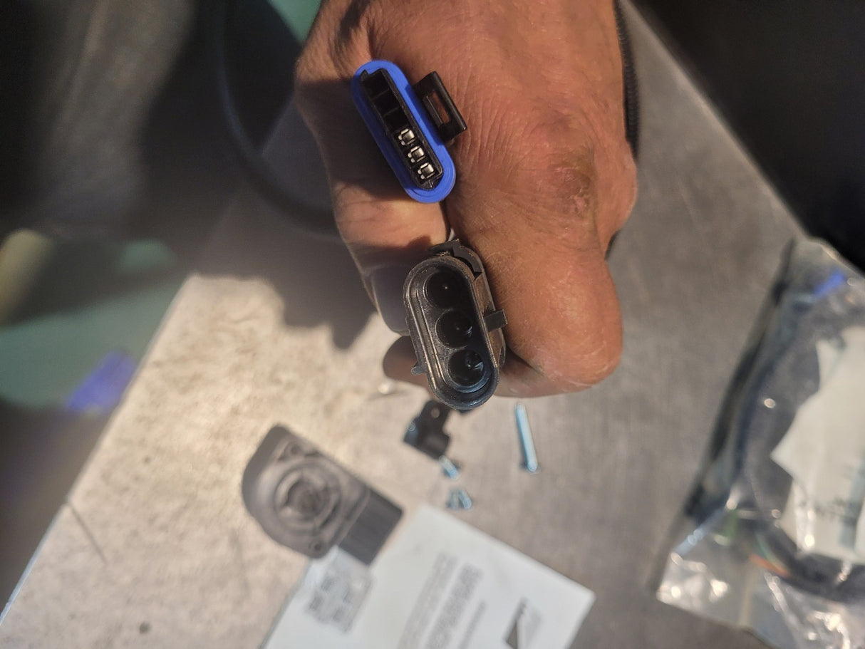 132035-60806C  132035 Williams Throttle Position Sensor Kit 3948906, 3919788