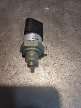 A0061537528 Exhaust Pressure Sensor Fits Detroit Diesel Benz Truck Freightliner