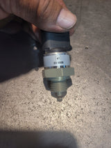 A0061537528 Exhaust Pressure Sensor Fits Detroit Diesel Benz Truck Freightliner