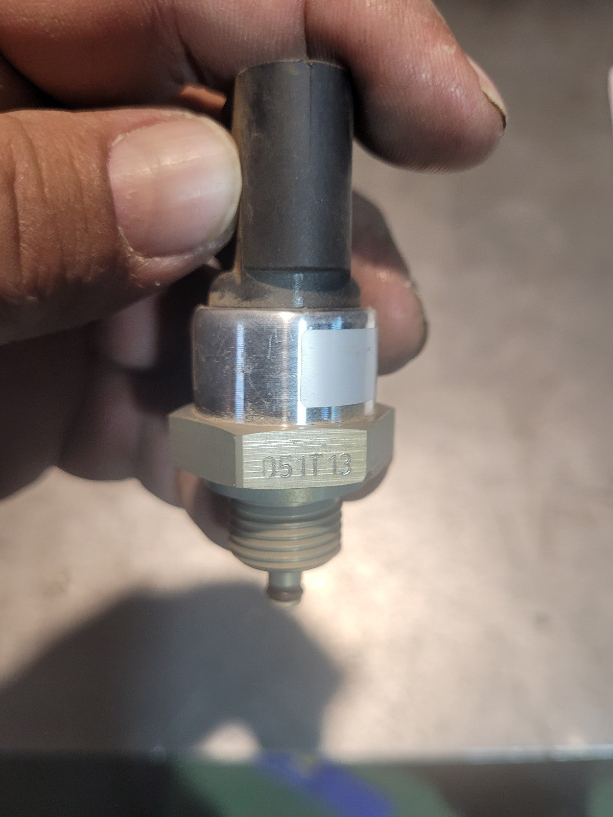A0061537528 Exhaust Pressure Sensor Fits Detroit Diesel Benz Truck Freightliner