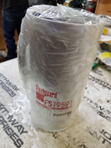 FS19591 FLEETGUARD FUEL FILTER