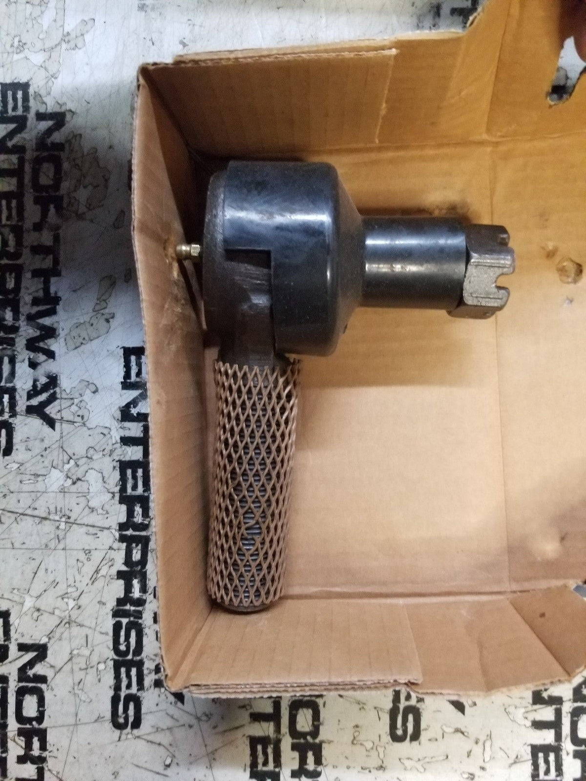E11003 LOAD LEVELLER TIE ROD END