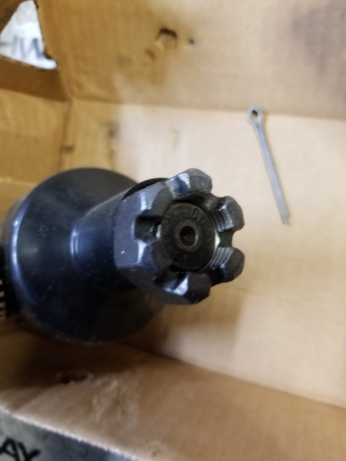 E11003 LOAD LEVELLER TIE ROD END