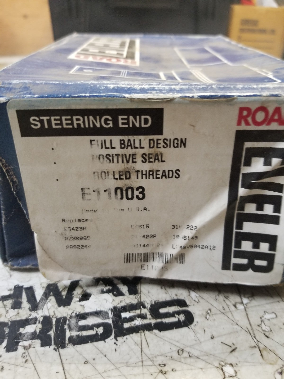 E11003 LOAD LEVELLER TIE ROD END