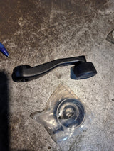 KENWORTH K294-418 HANDLE-WINDOW CRANK