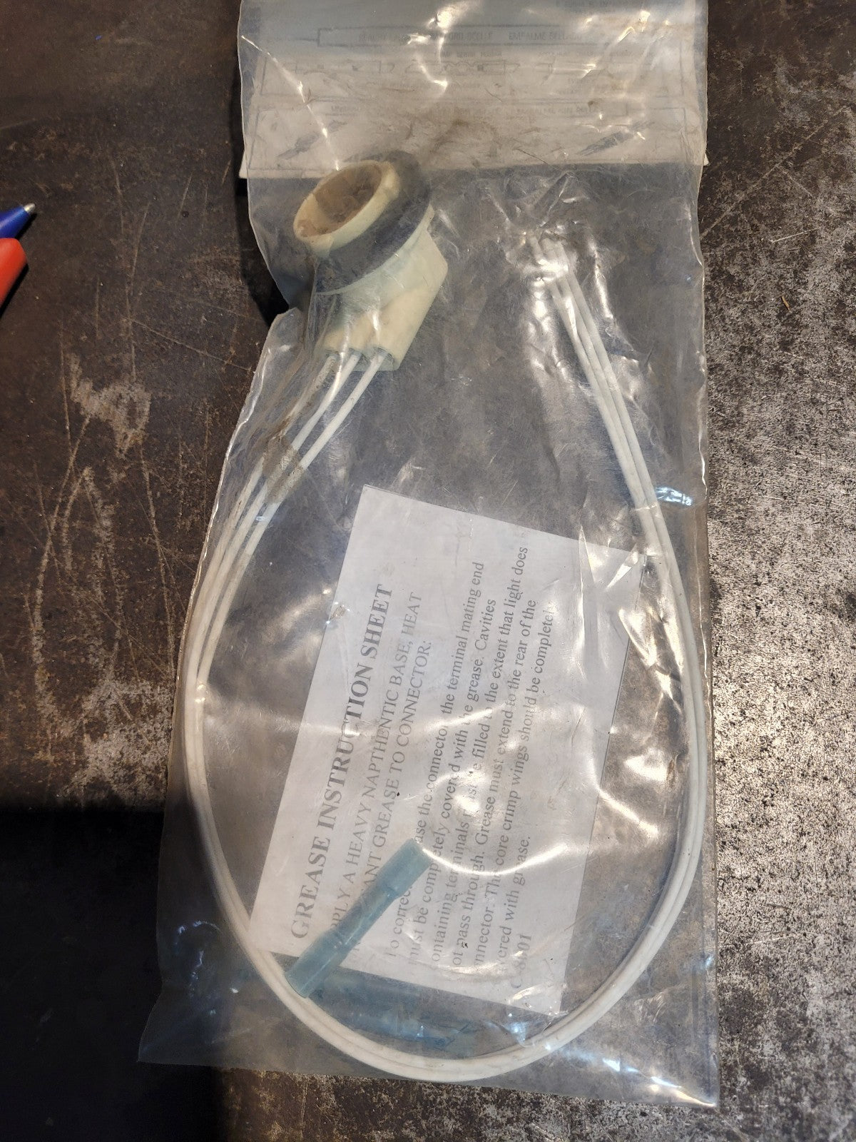 AC DELCO 12083689 LIGHT SOCKET REAR TURN SIGNAL