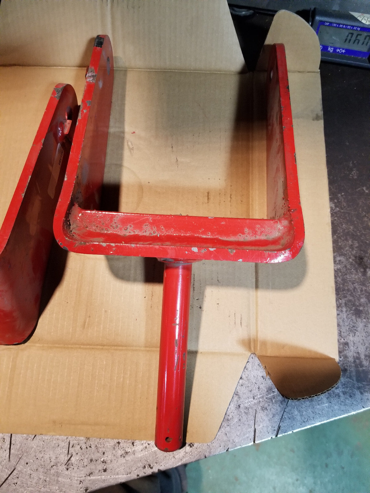 901384 CASTER YOKE