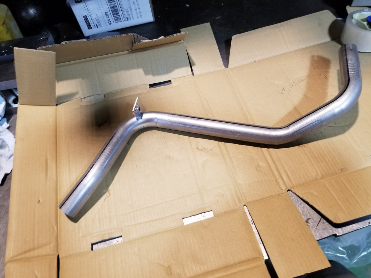 Kubota PIPE,EXHAUST 6C420-58423